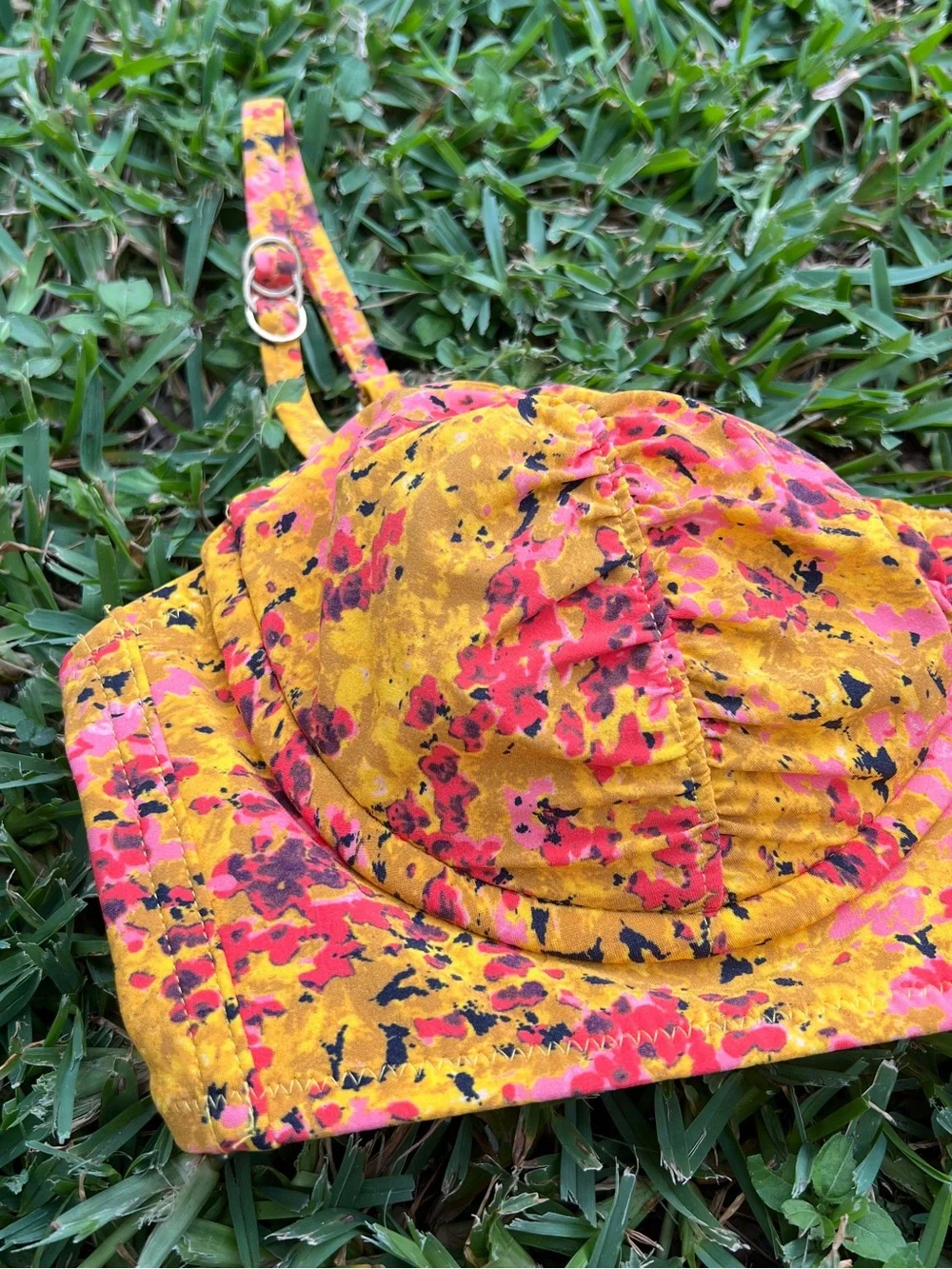 Lands End 10 medium mustard yellow gold dainty preppy floral bikini swimsuit top